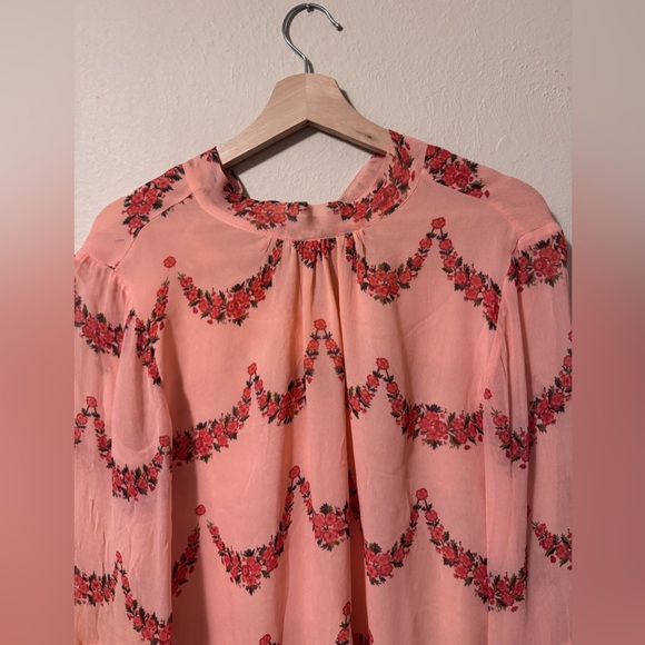 Nikasha by Anthropologie pink ruffle edge blouse Size Small - Picture 3 of 12